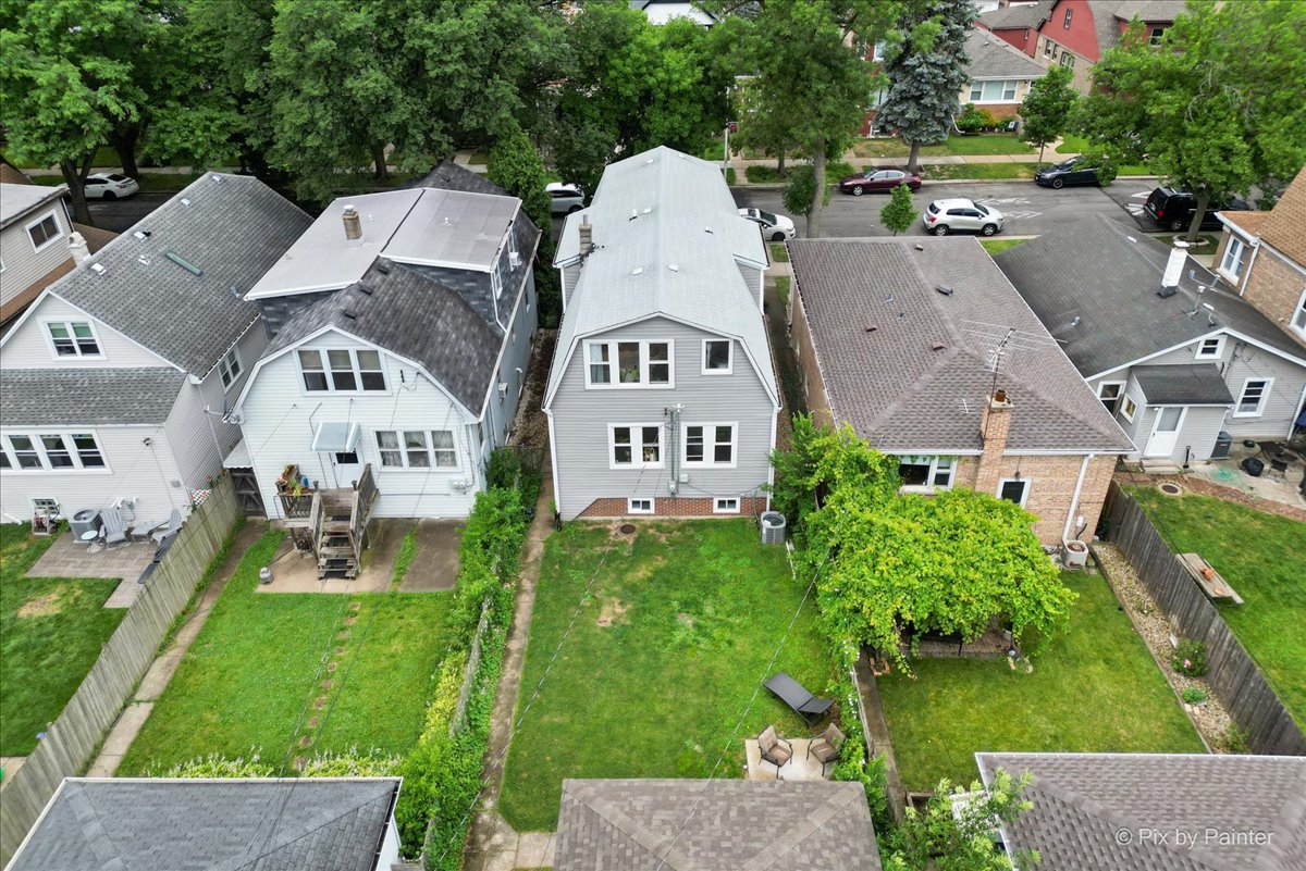 3331 N Kilbourn Avenue
