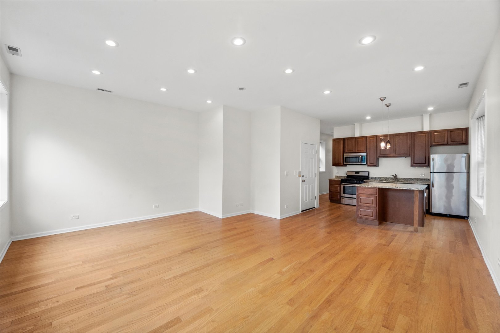 2224 W Chicago Avenue Unit: 3