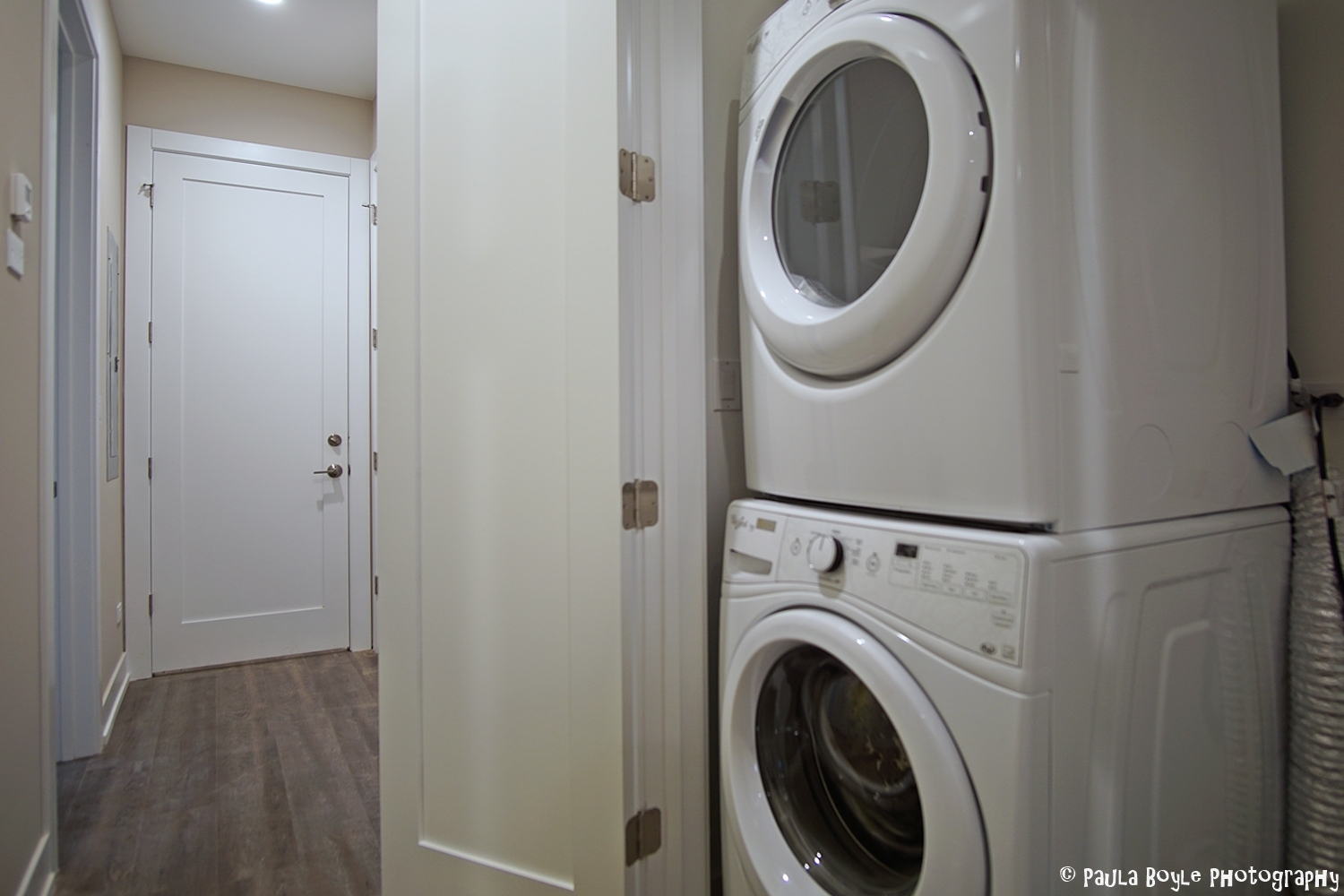 1724 W Roscoe Street Unit: 1