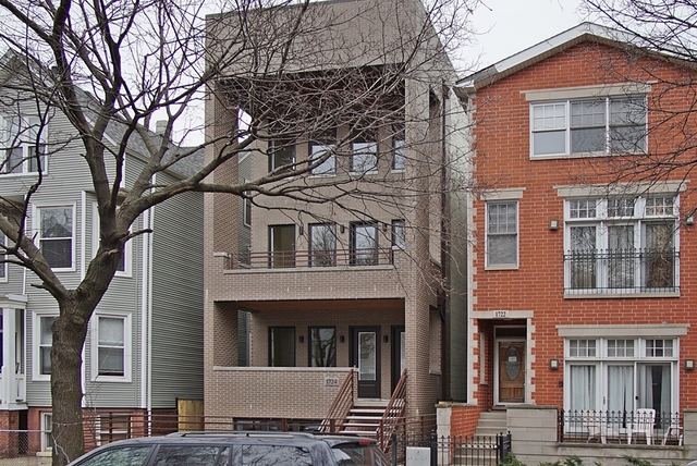 1724 W Roscoe Street Unit: 1