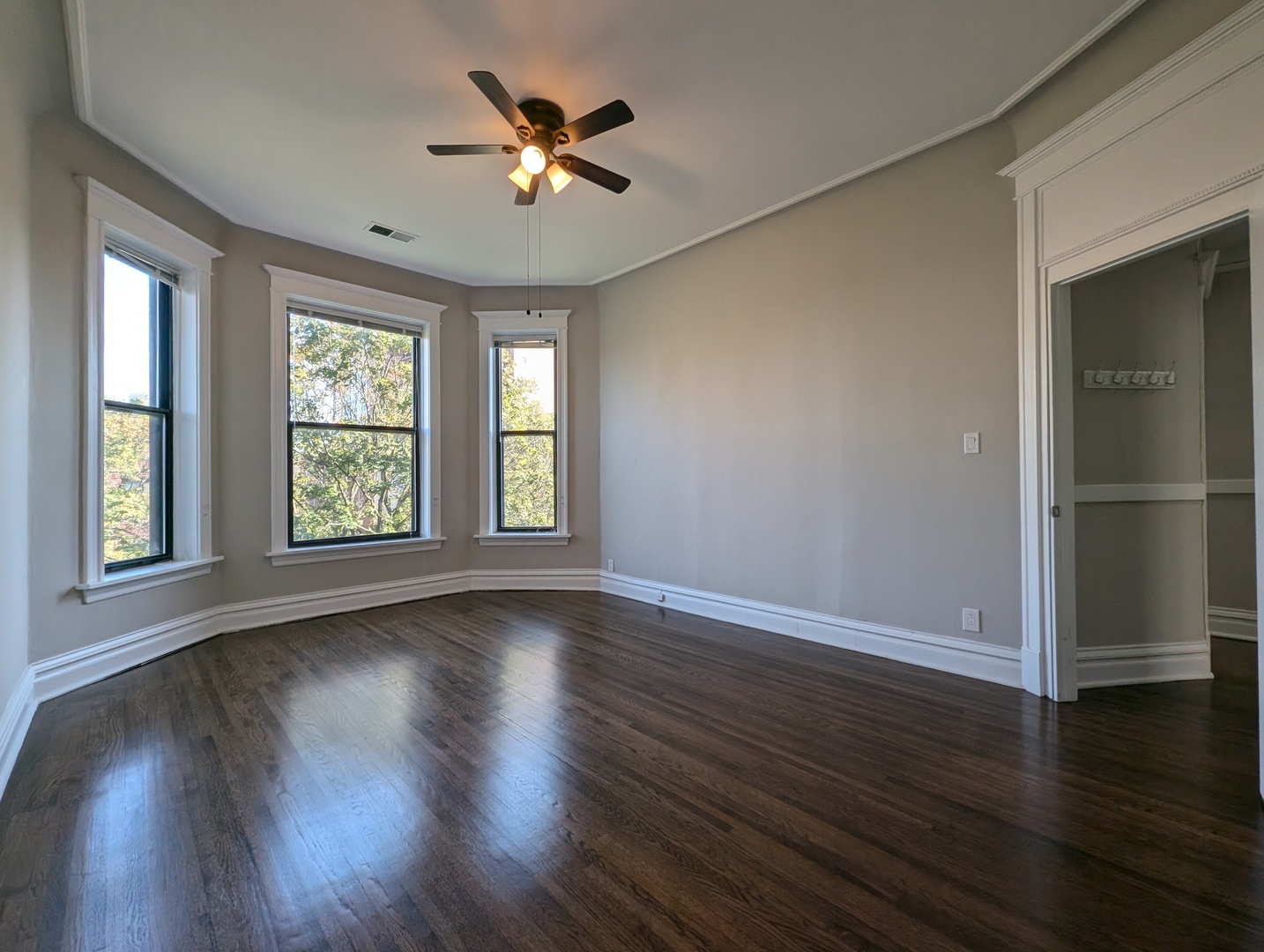 3822 N Fremont Street Unit: 3