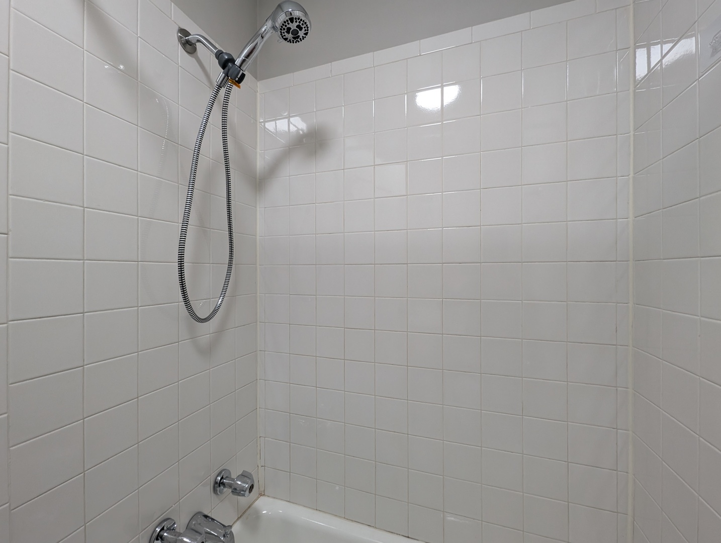 3822 N Fremont Street Unit: 3