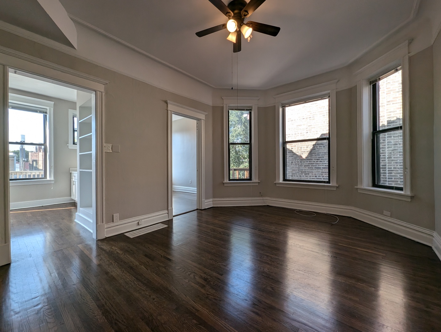 3822 N Fremont Street Unit: 3