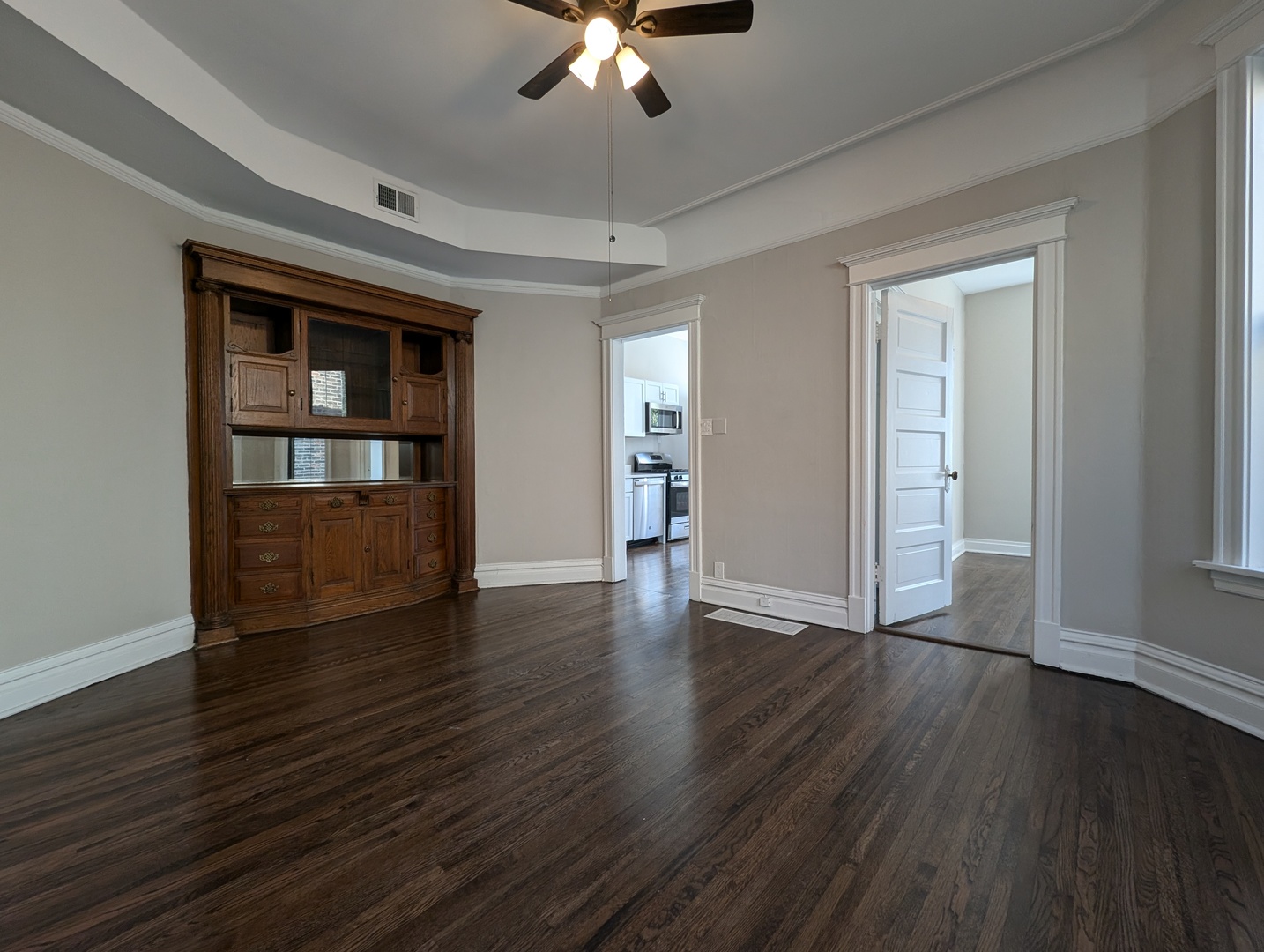 3822 N Fremont Street Unit: 3