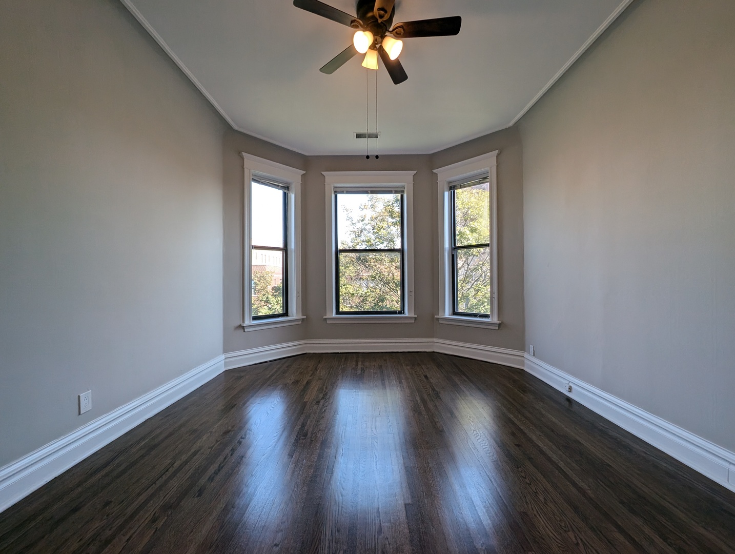3822 N Fremont Street Unit: 3