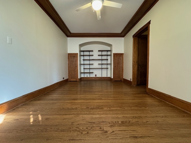 1442 W Jarvis Avenue Unit: 3B