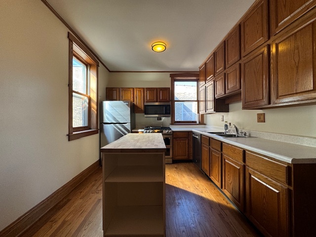 1442 W Jarvis Avenue Unit: 3B