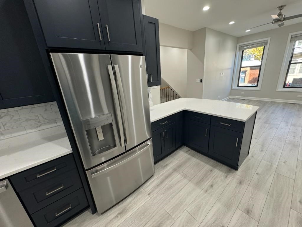 1946 N sheffield Avenue Unit: 1