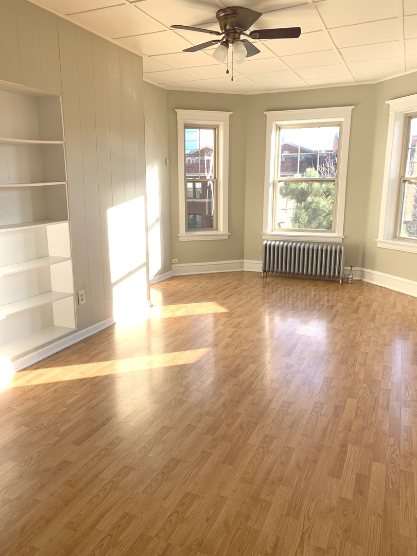 828 W Sunnyside Avenue Unit: 3E