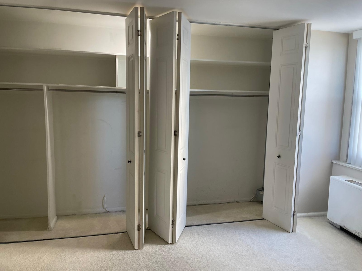 5701 N Sheridan Road Unit: 22R