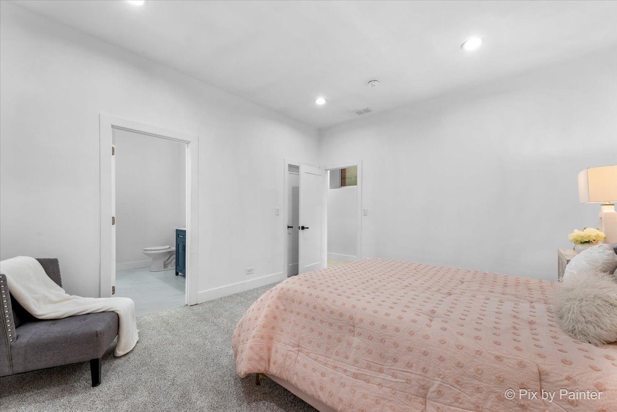 1426 N Talman Avenue Unit: A
