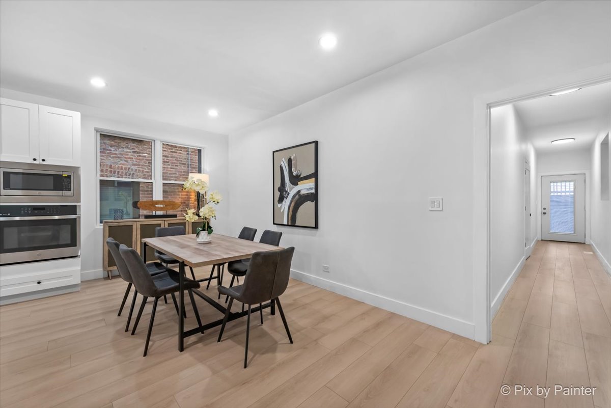 1426 N Talman Avenue Unit: A