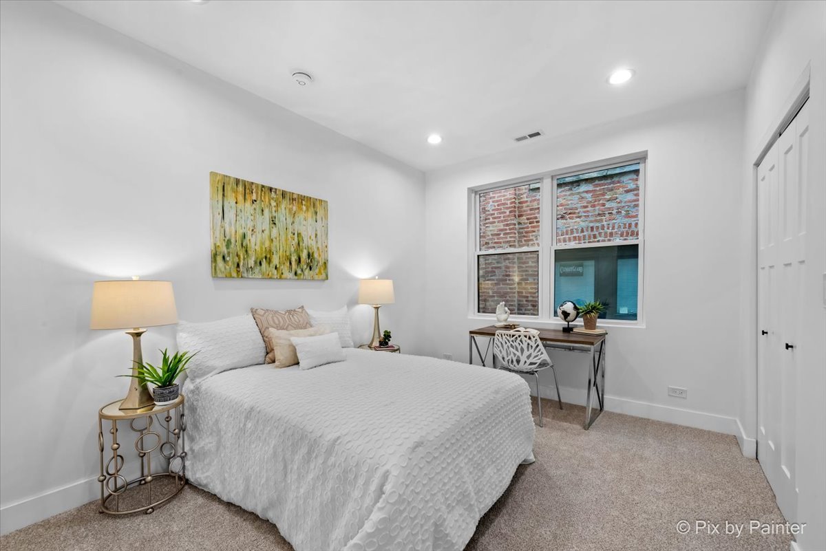 1426 N Talman Avenue Unit: B