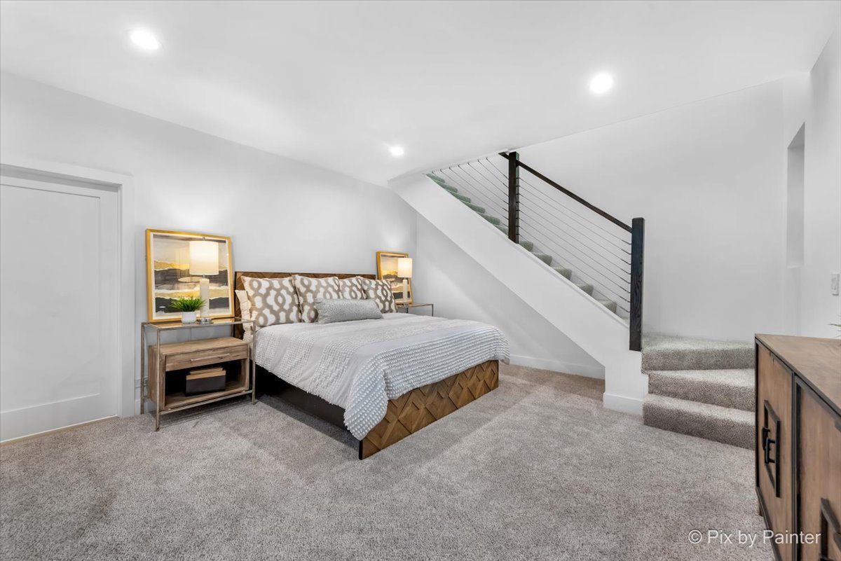 1426 N Talman Avenue Unit: B