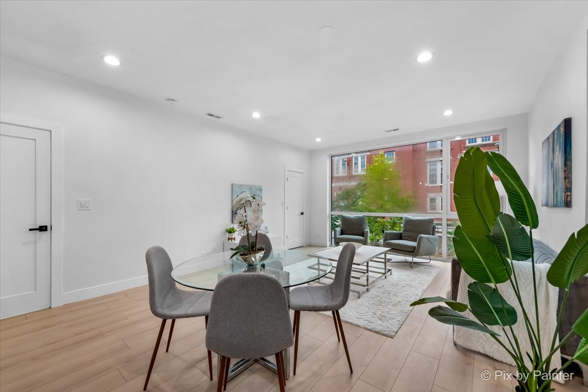 1426 N Talman Avenue Unit: B