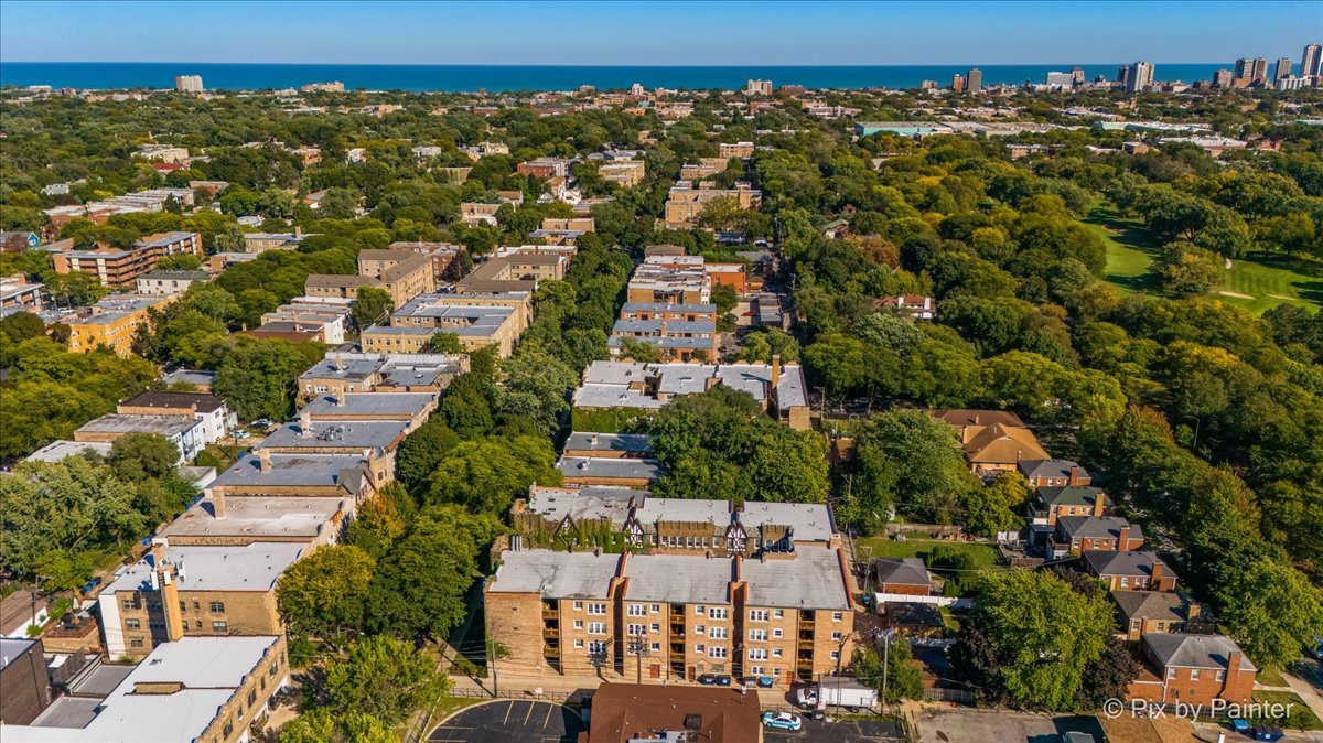 2335 W Farwell Avenue Unit: 3N