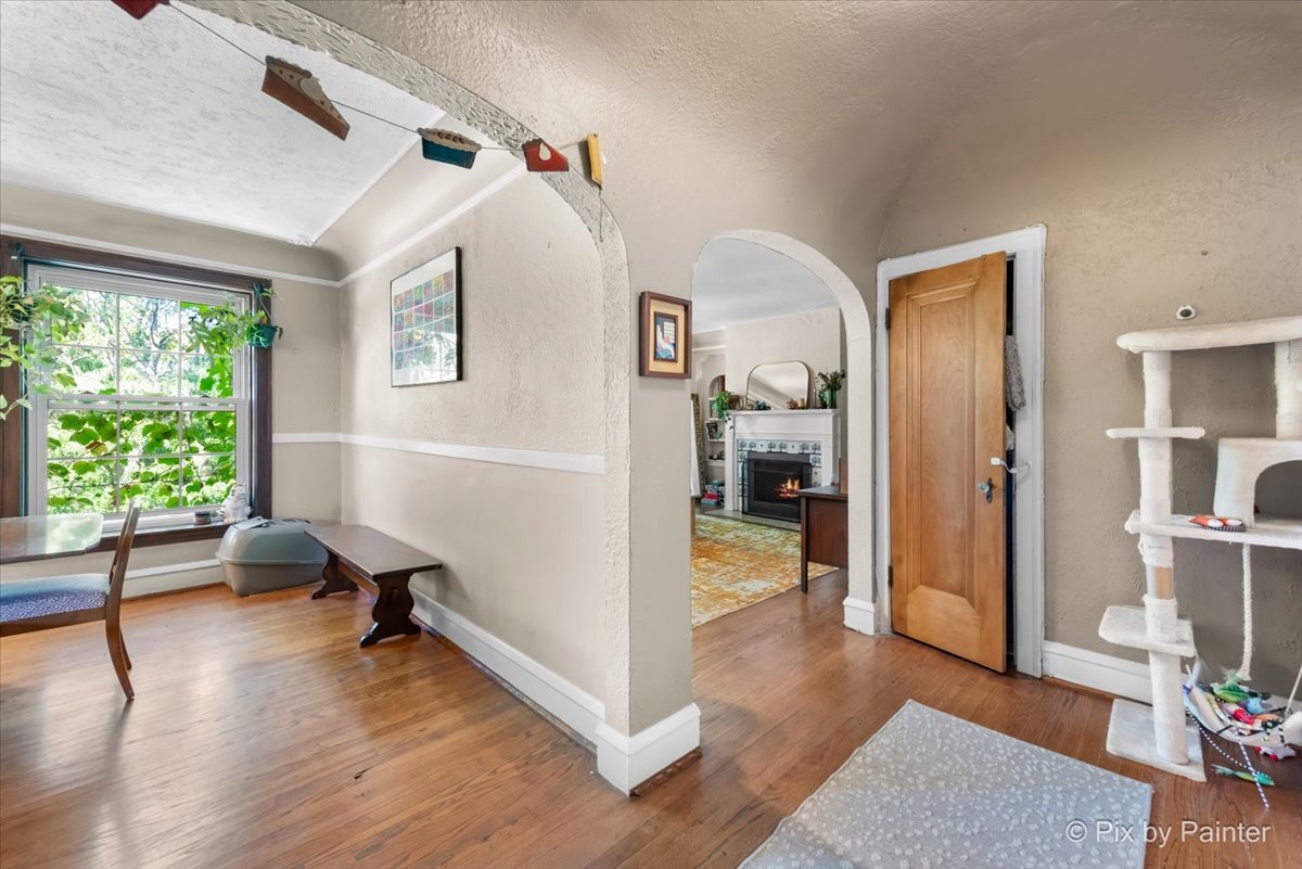 2335 W Farwell Avenue Unit: 3N