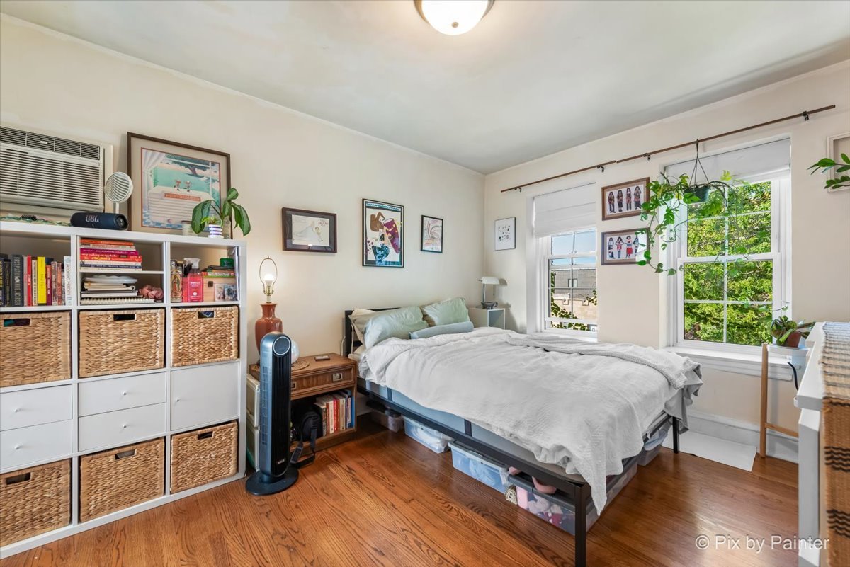 2335 W Farwell Avenue Unit: 3N