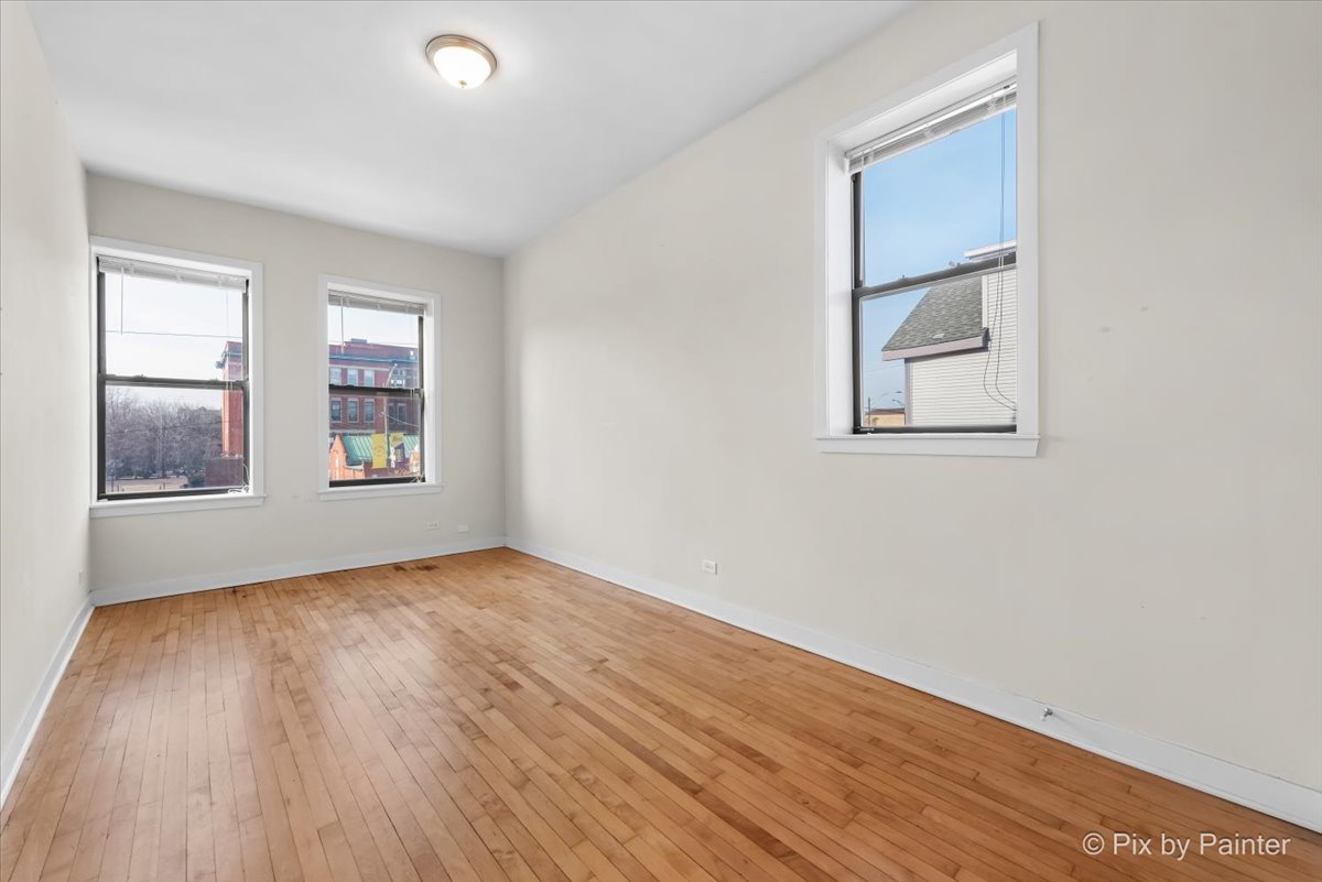 1637 N Ashland Avenue Unit: 2