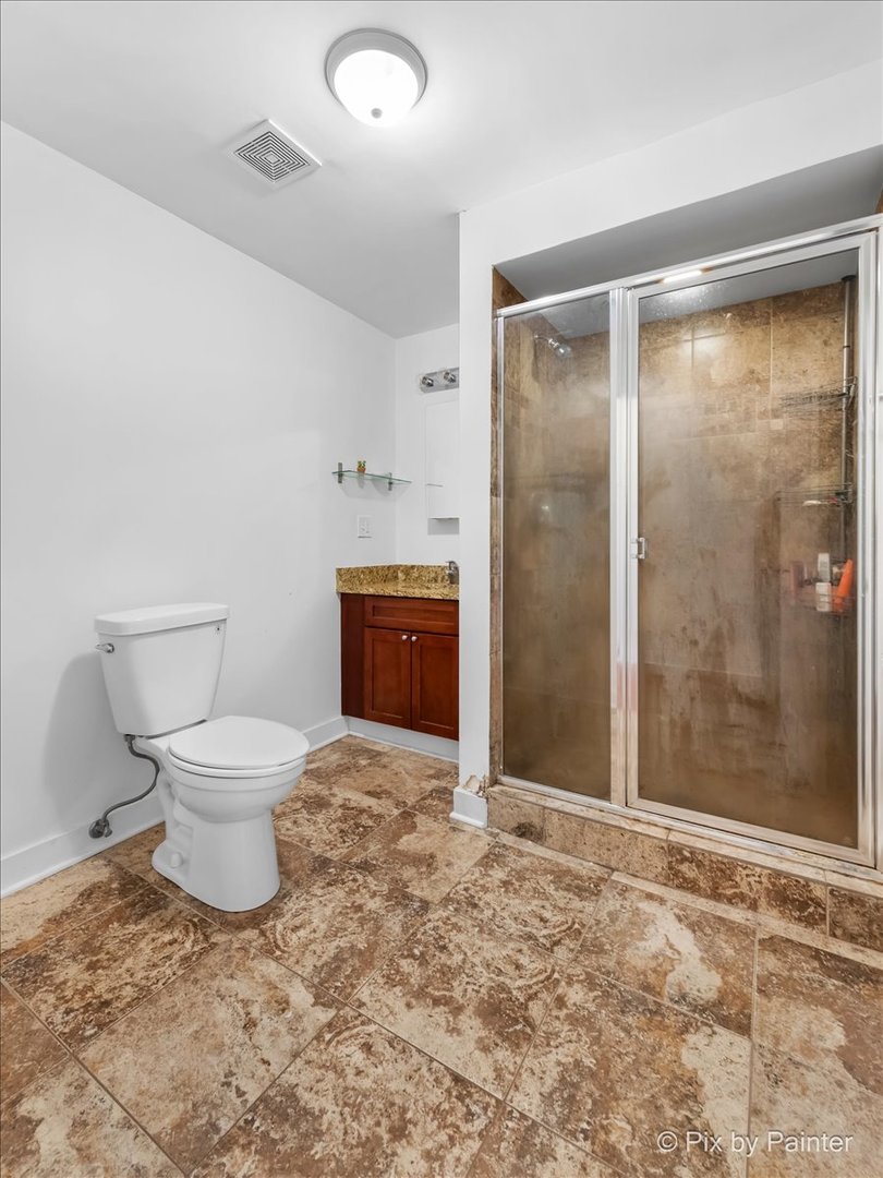 1637 N Ashland Avenue Unit: 2