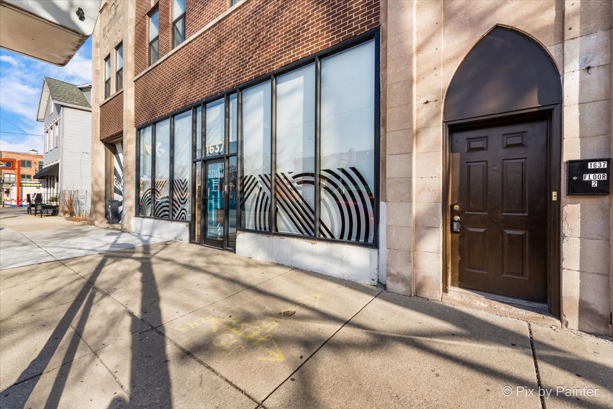 1637 N Ashland Avenue Unit: 2