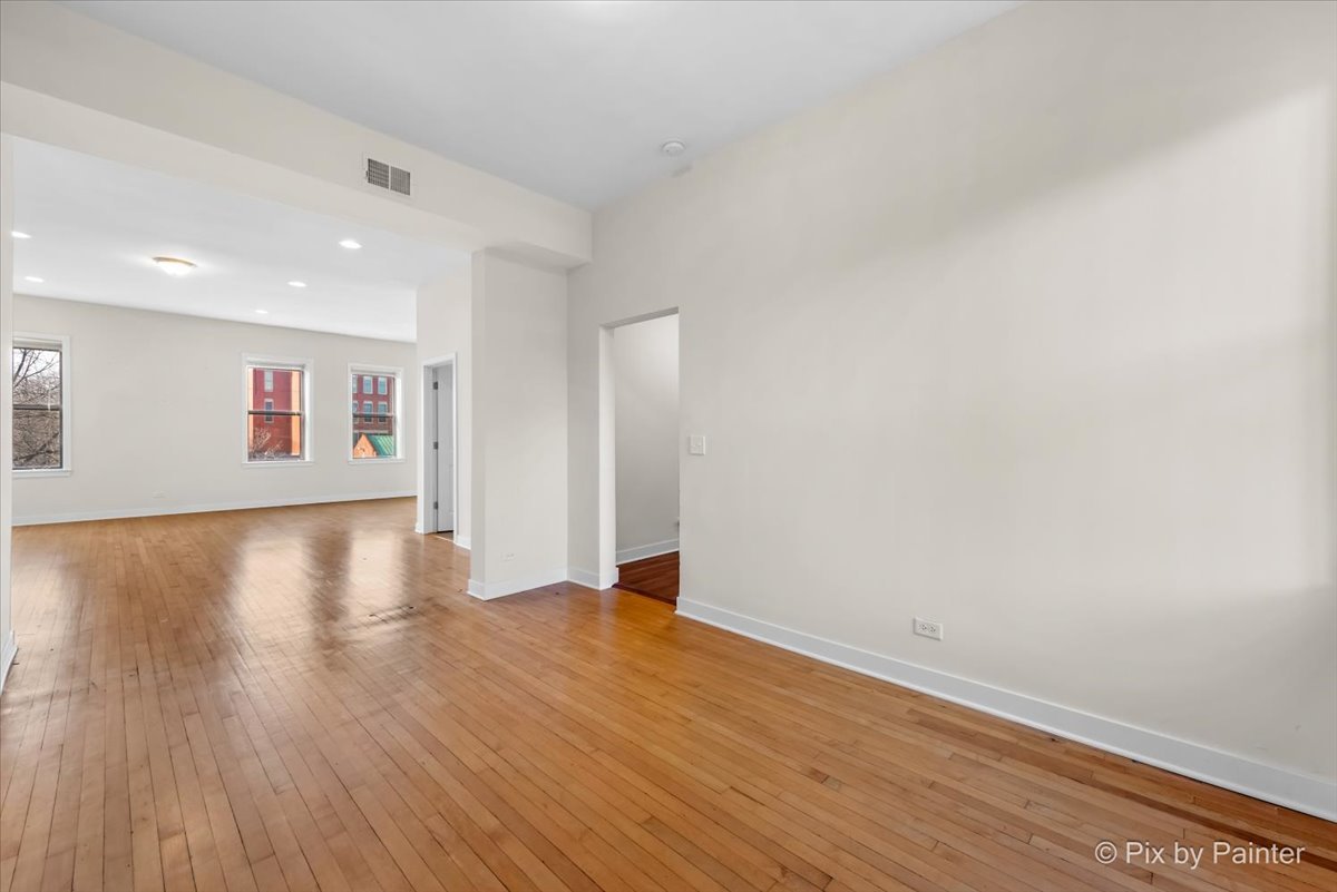 1637 N Ashland Avenue Unit: 2