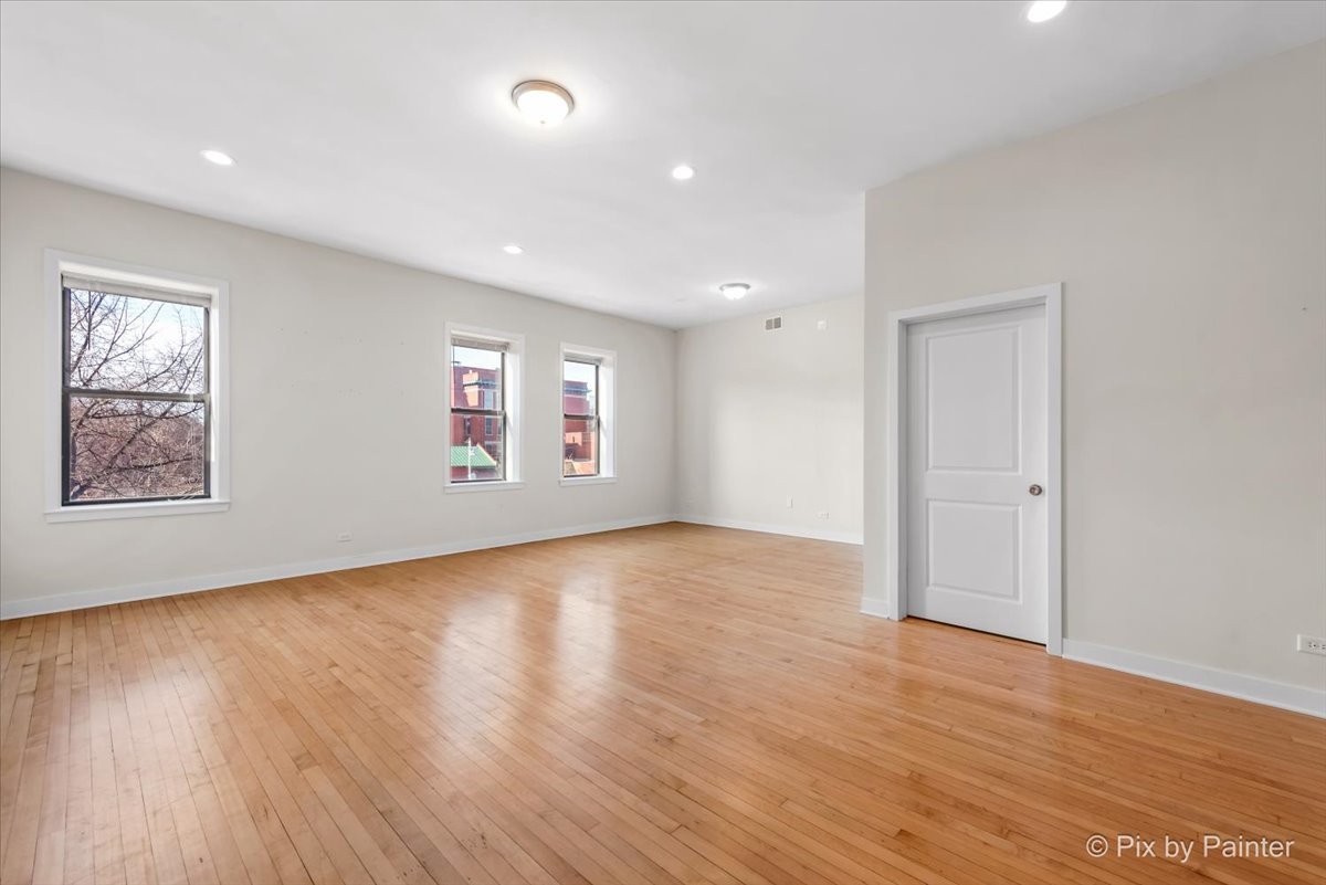 1637 N Ashland Avenue Unit: 2