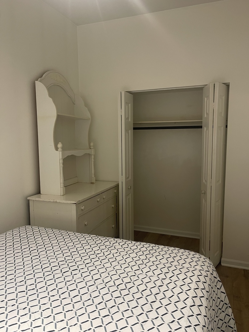 2329 W Huron Street Unit: 1B