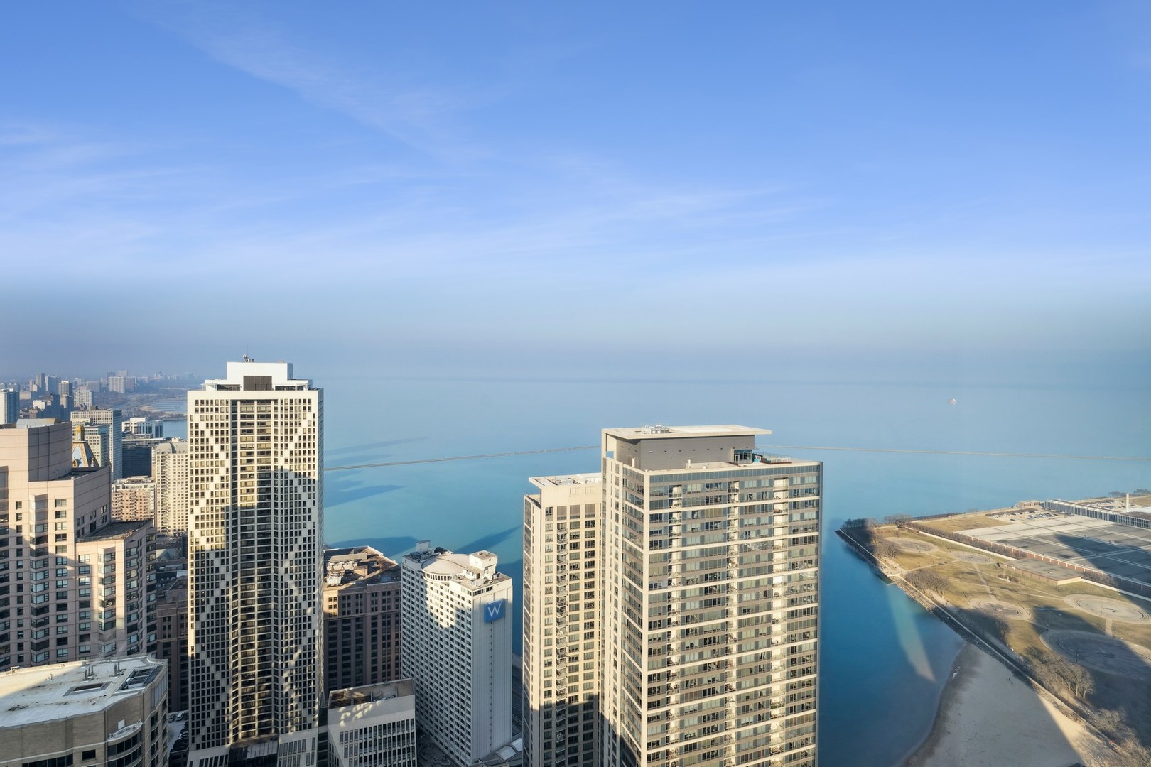 451 E Grand Avenue Unit: 5205