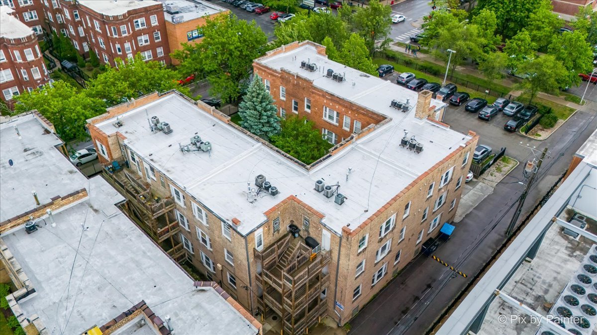 4912 N Kedzie Avenue Unit: 2E