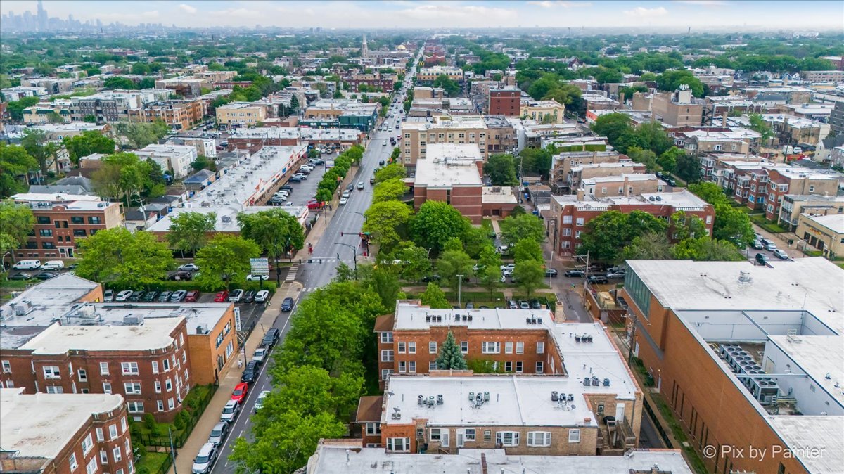 4912 N Kedzie Avenue Unit: 2E