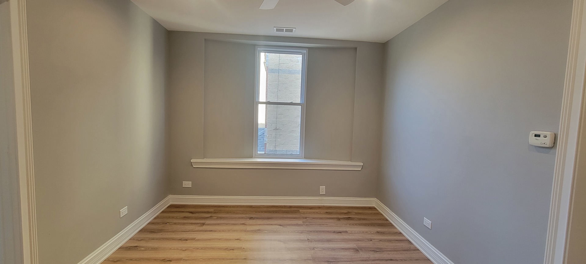 3209 N Wilton Avenue Unit: 2