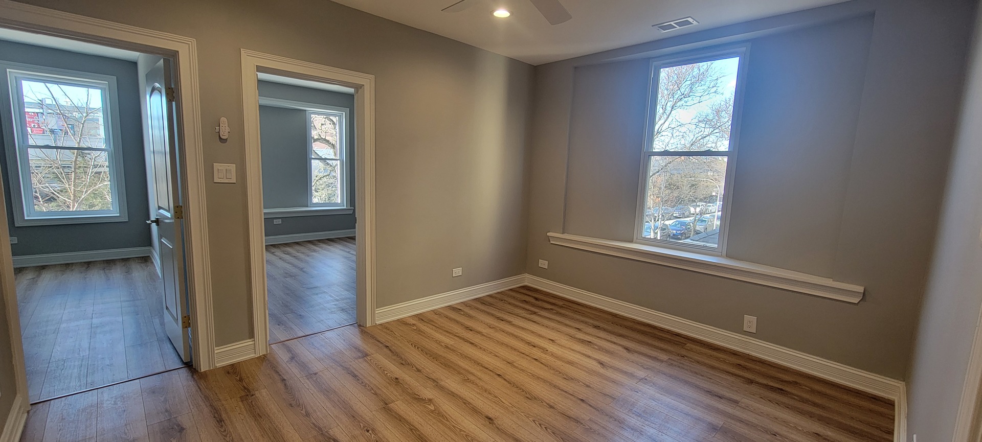3209 N Wilton Avenue Unit: 2
