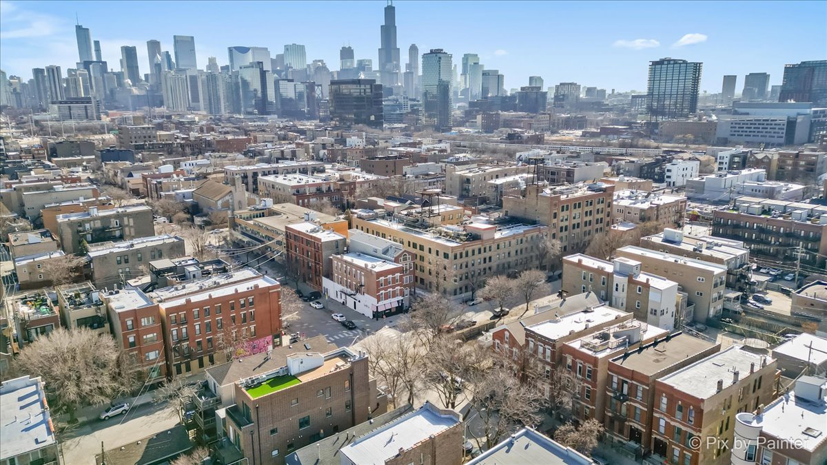 1411 W Ohio Street Unit: 2R