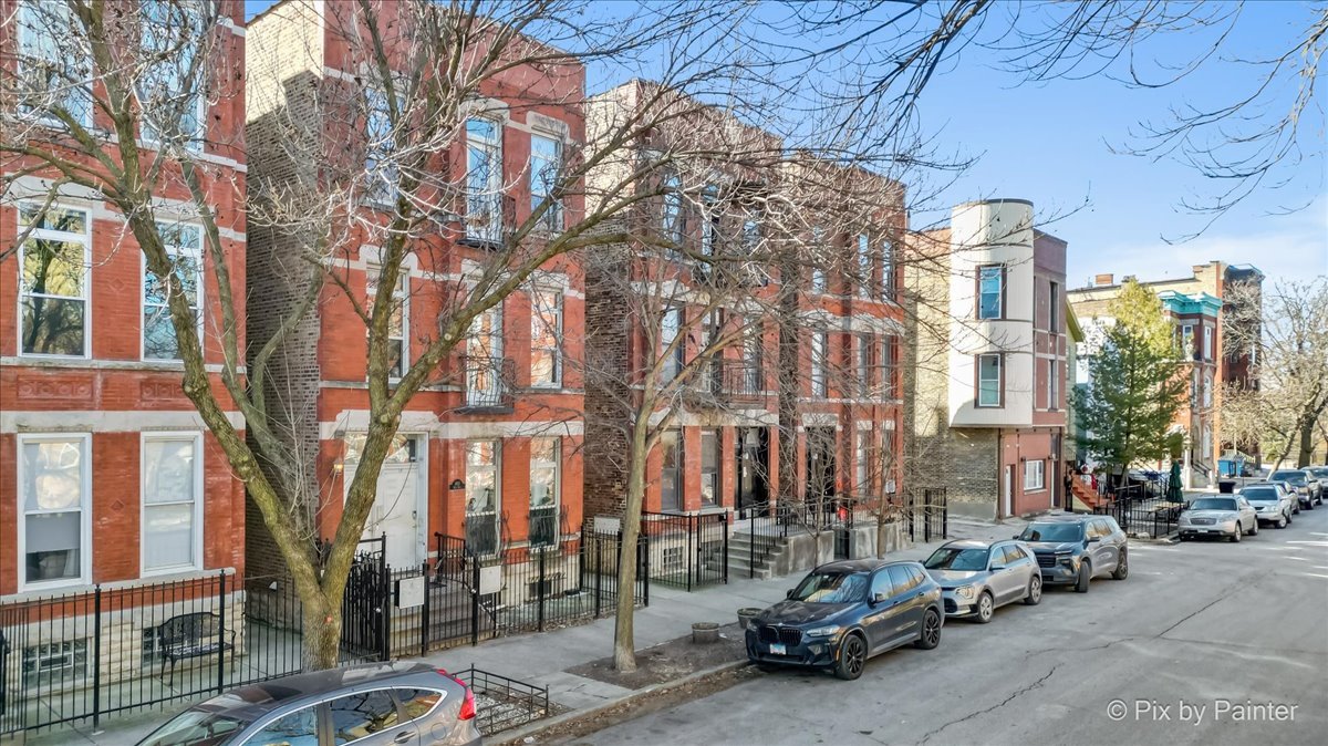 1411 W Ohio Street Unit: 2R