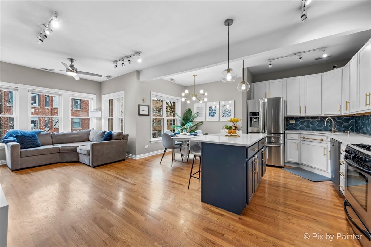 1463 W Winnemac Avenue Unit: 2E