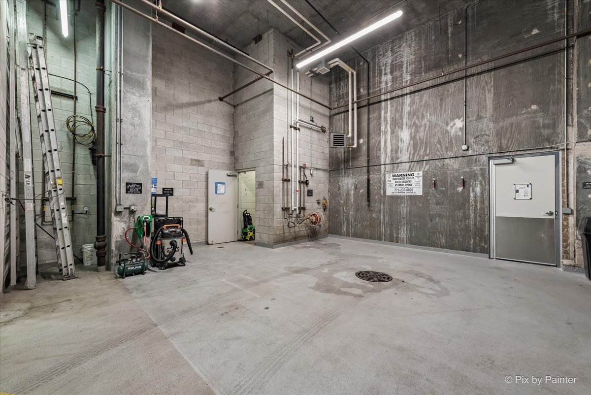 530 N Lake Shore Drive Unit: 2607