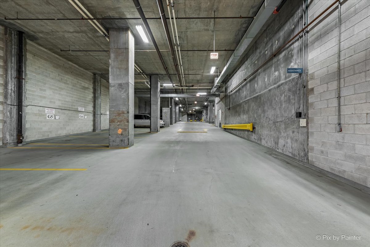 530 N Lake Shore Drive Unit: 2607