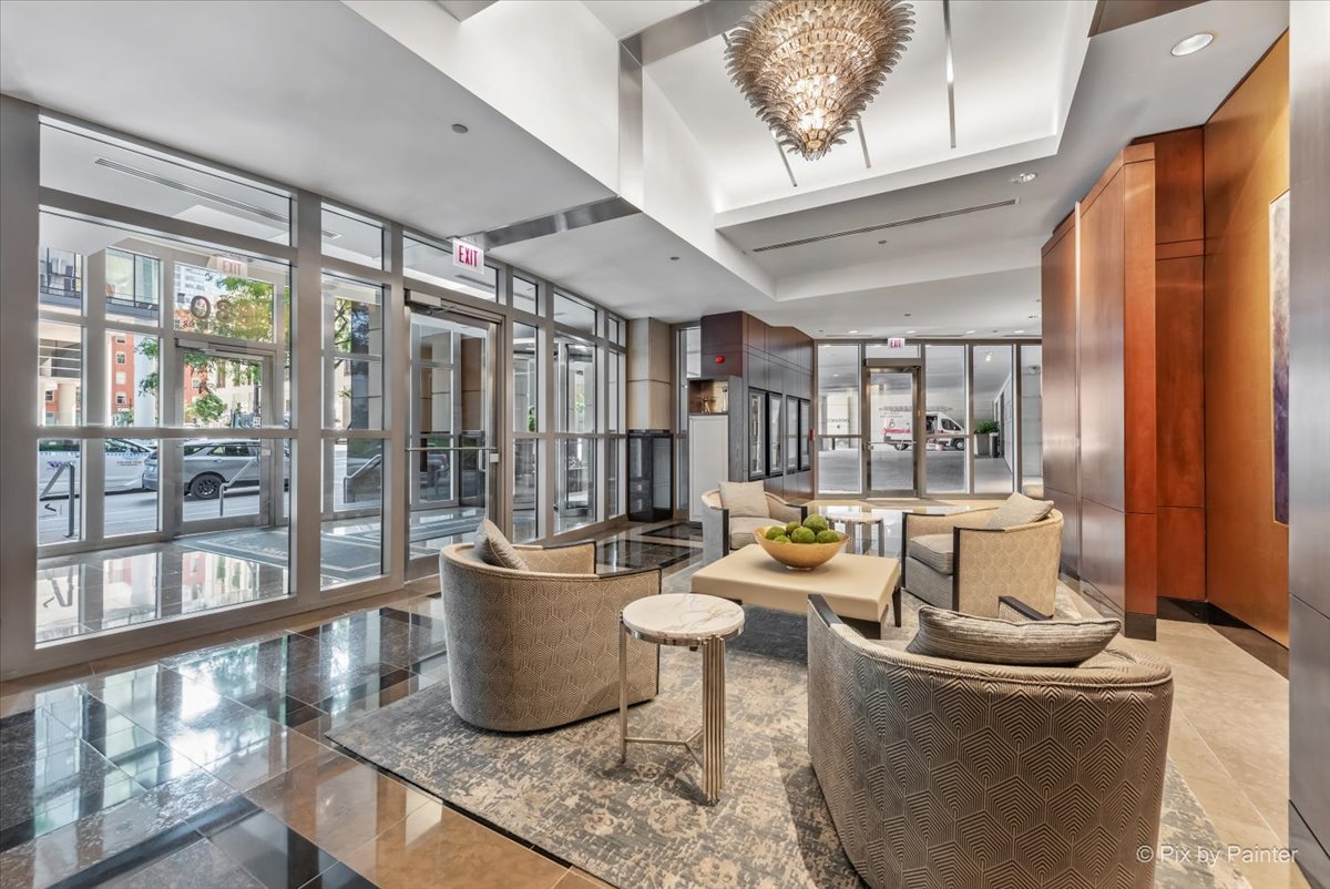 530 N Lake Shore Drive Unit: 2607