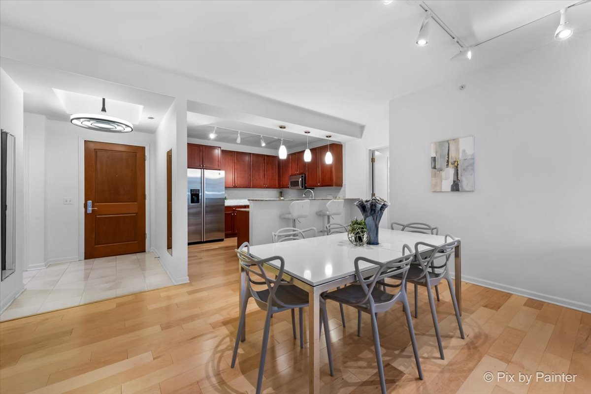 530 N Lake Shore Drive Unit: 2607