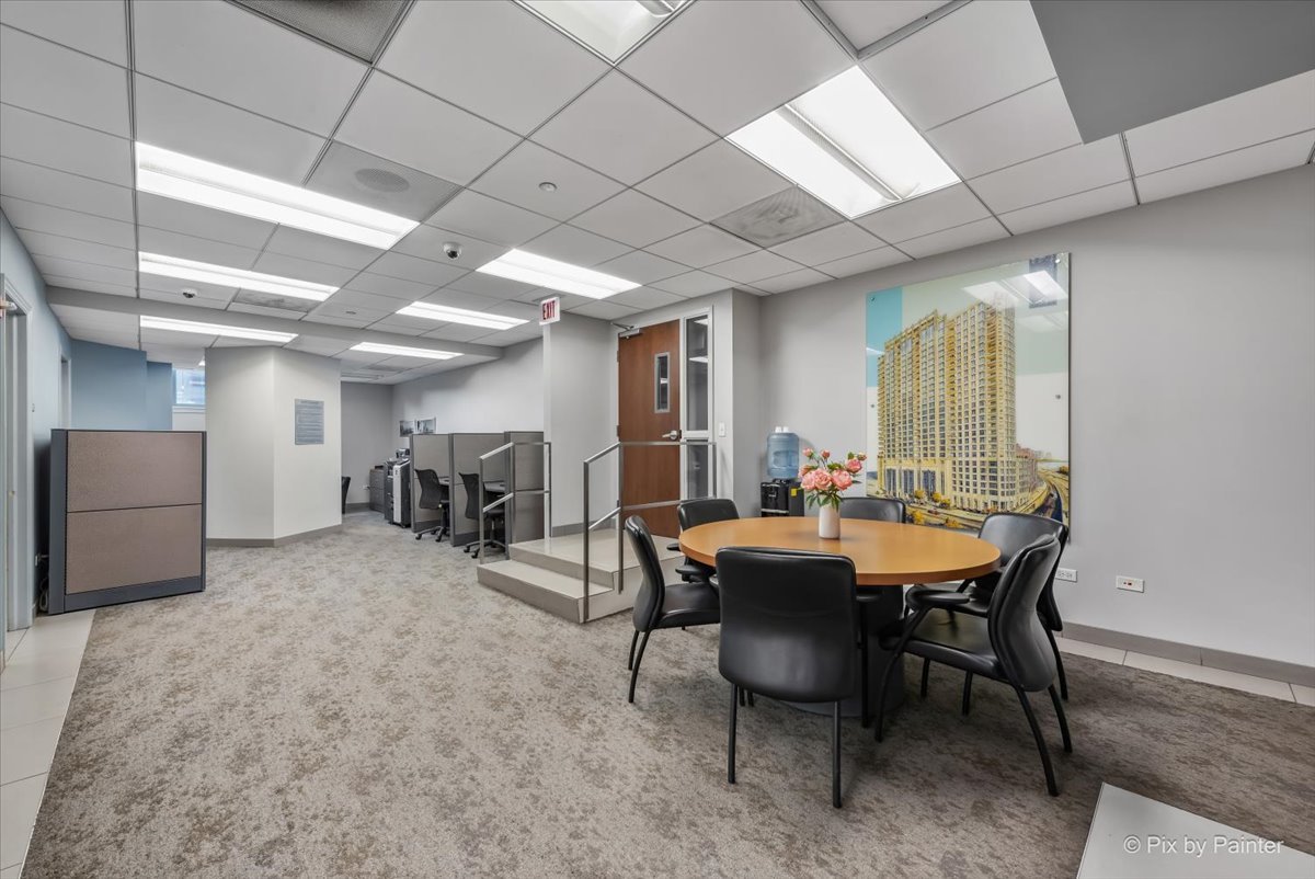 530 N Lake Shore Drive Unit: 2607