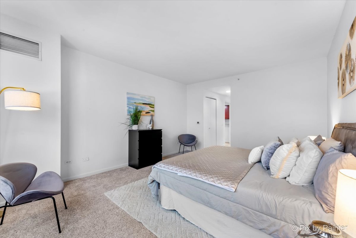 530 N Lake Shore Drive Unit: 2607