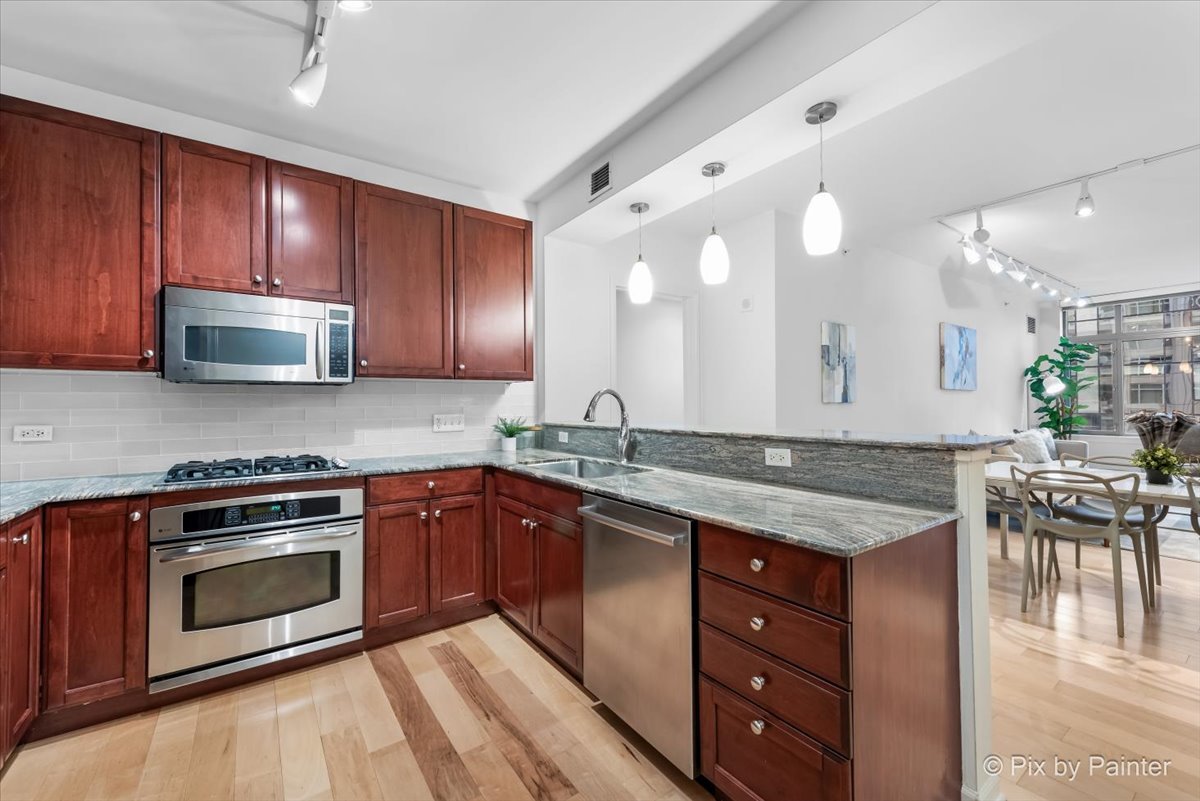530 N Lake Shore Drive Unit: 2607