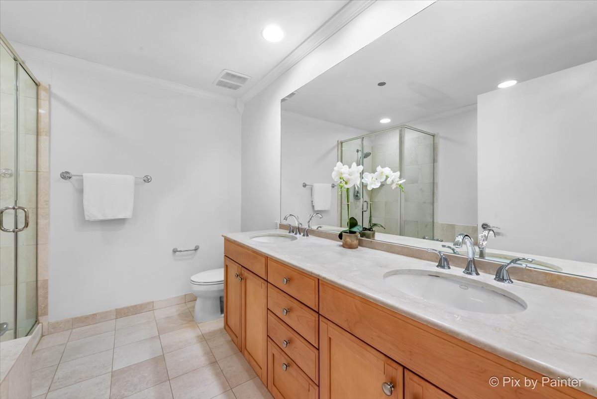 530 N Lake Shore Drive Unit: 2607