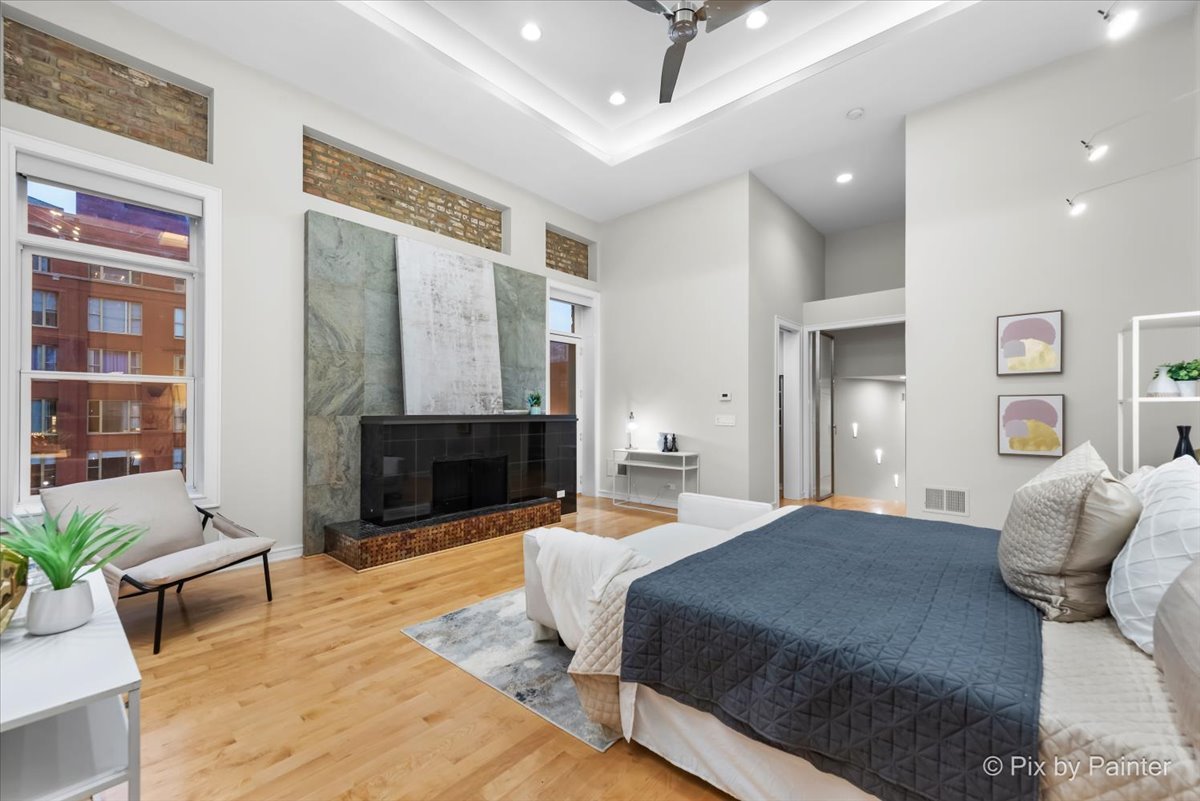 319 W Erie Street Unit: 3W