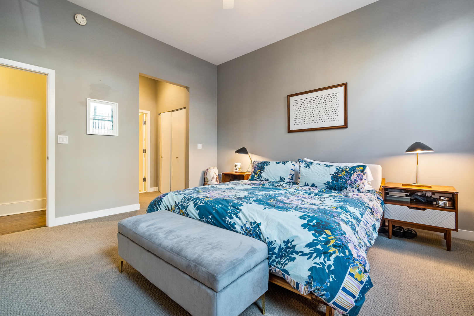 1222 N Wolcott Avenue Unit: 1N