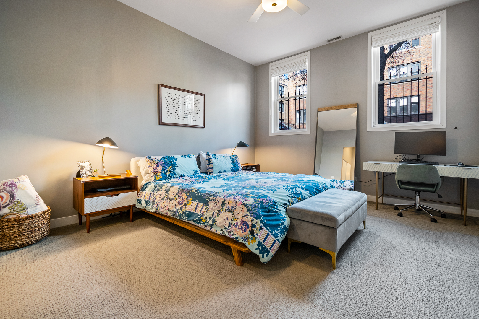 1222 N Wolcott Avenue Unit: 1N