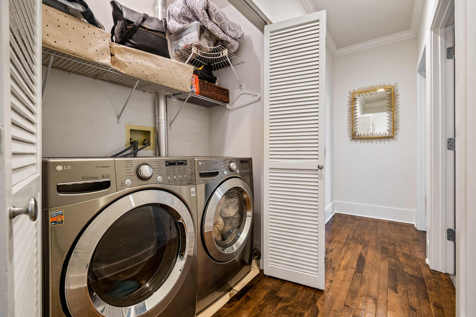 1222 N Wolcott Avenue Unit: 1N