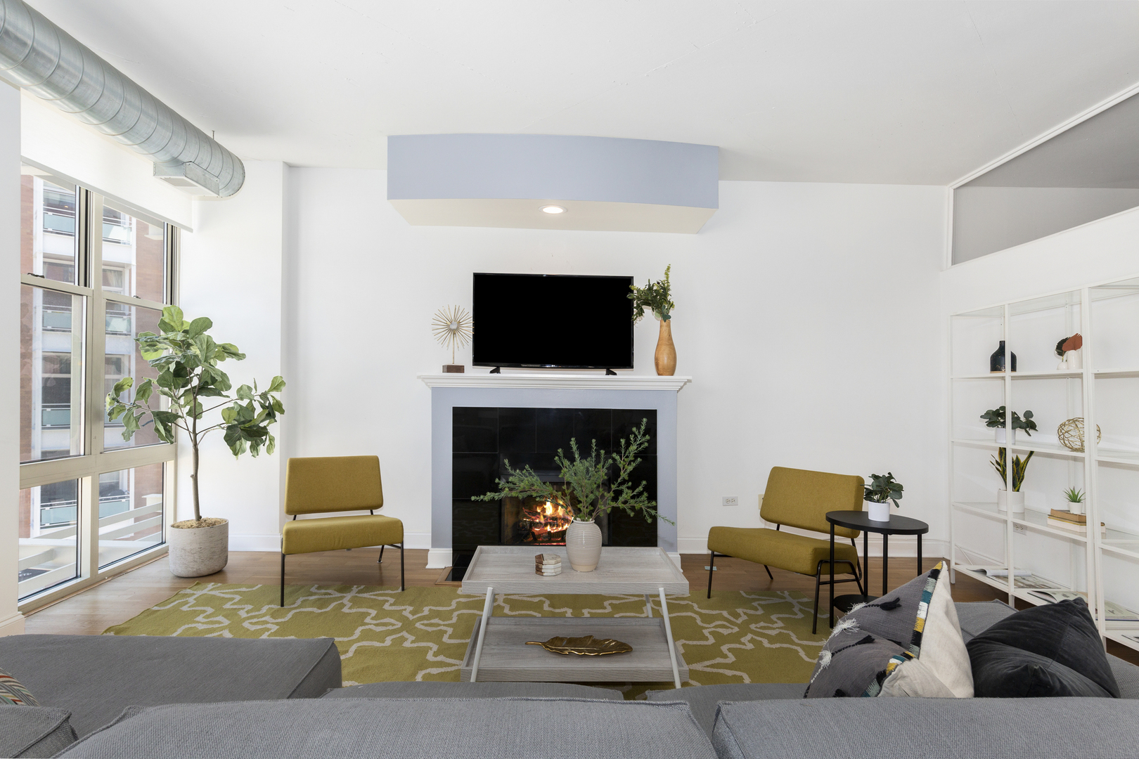 1001 W MADISON Street Unit: 311