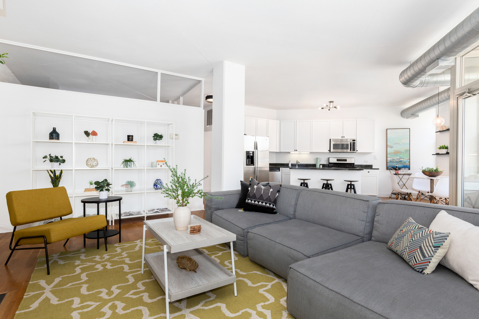 1001 W MADISON Street Unit: 311